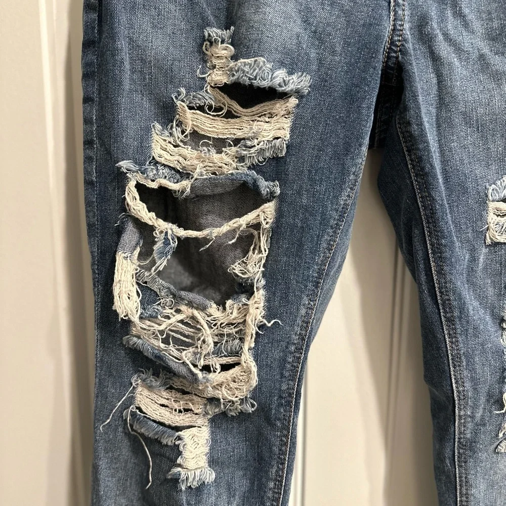 Express Blue Ankle Cropped Jeans with Distressed Details - Picture 2 of 7